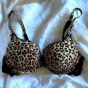 Very Sexy Push Up Cheetah Animal Print Bra 34B Victoria’s Secret